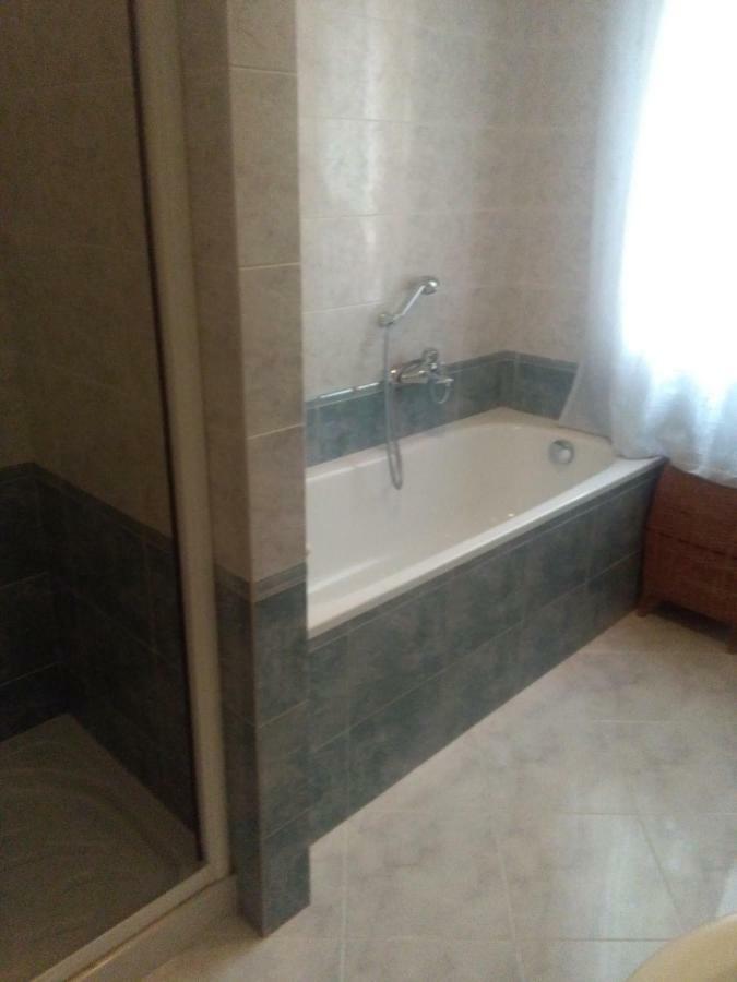 Monti Mare Villa เซราเวซซา ภายนอก รูปภาพ