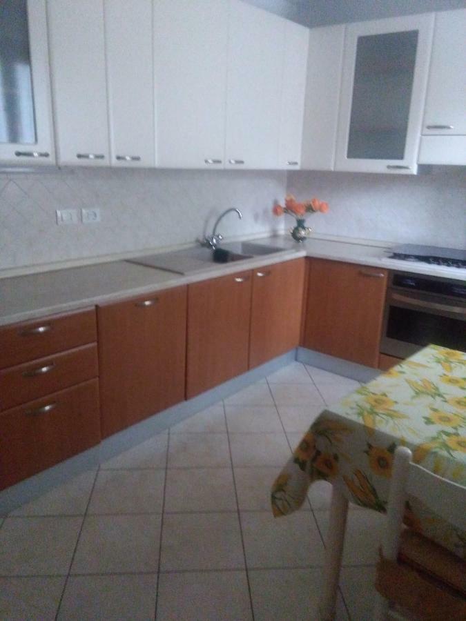 Monti Mare Villa เซราเวซซา ภายนอก รูปภาพ
